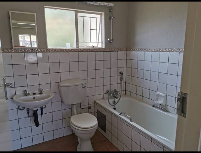 3 BEDROOM APARTMENT FOR SALE IN KANNONIERS PARK